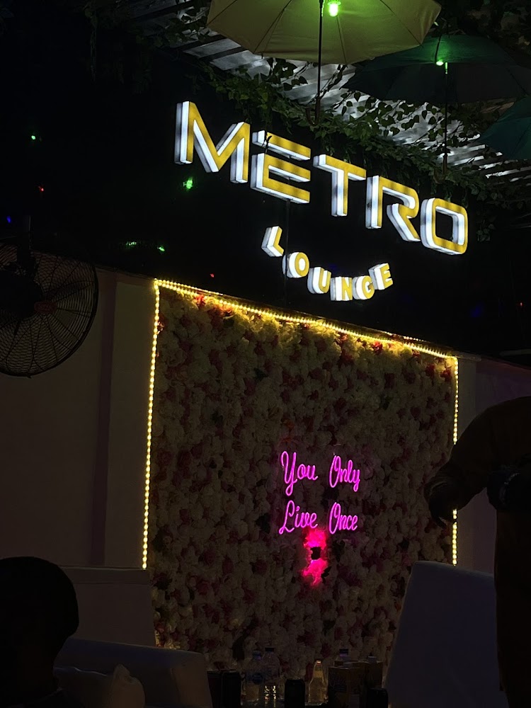 Metro-Lounge Benin City photo 2